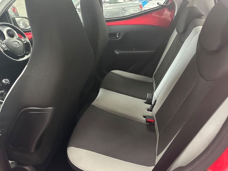 TOYOTA AYGO