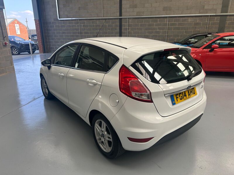 FORD FIESTA