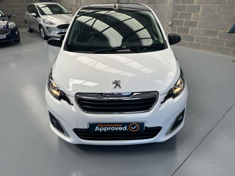 PEUGEOT 108