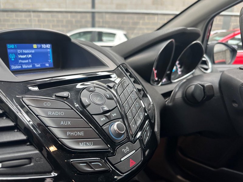 FORD FIESTA