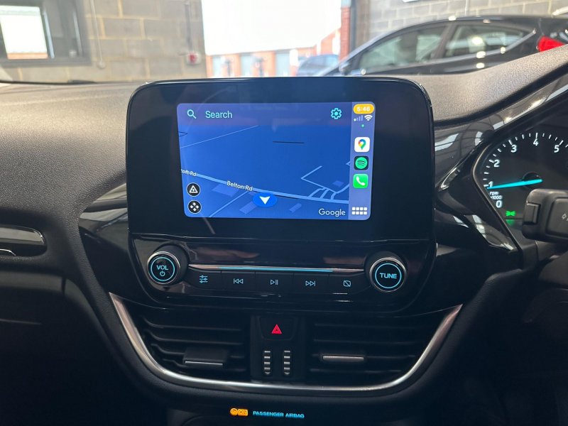 FORD FIESTA