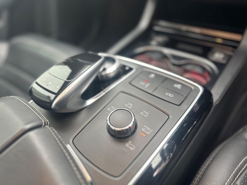 MERCEDES-BENZ GLE CLASS