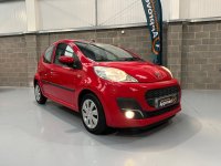 PEUGEOT 107