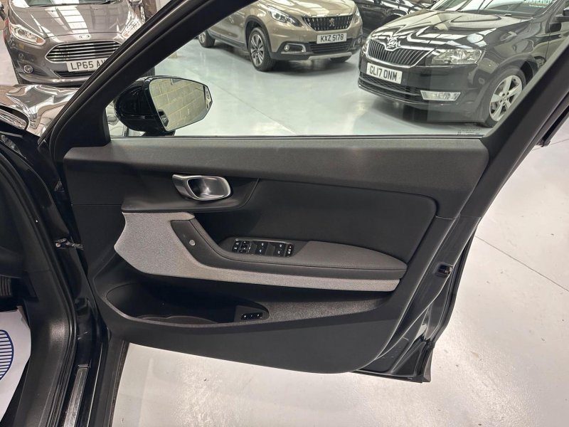 POLESTAR POLESTAR 2